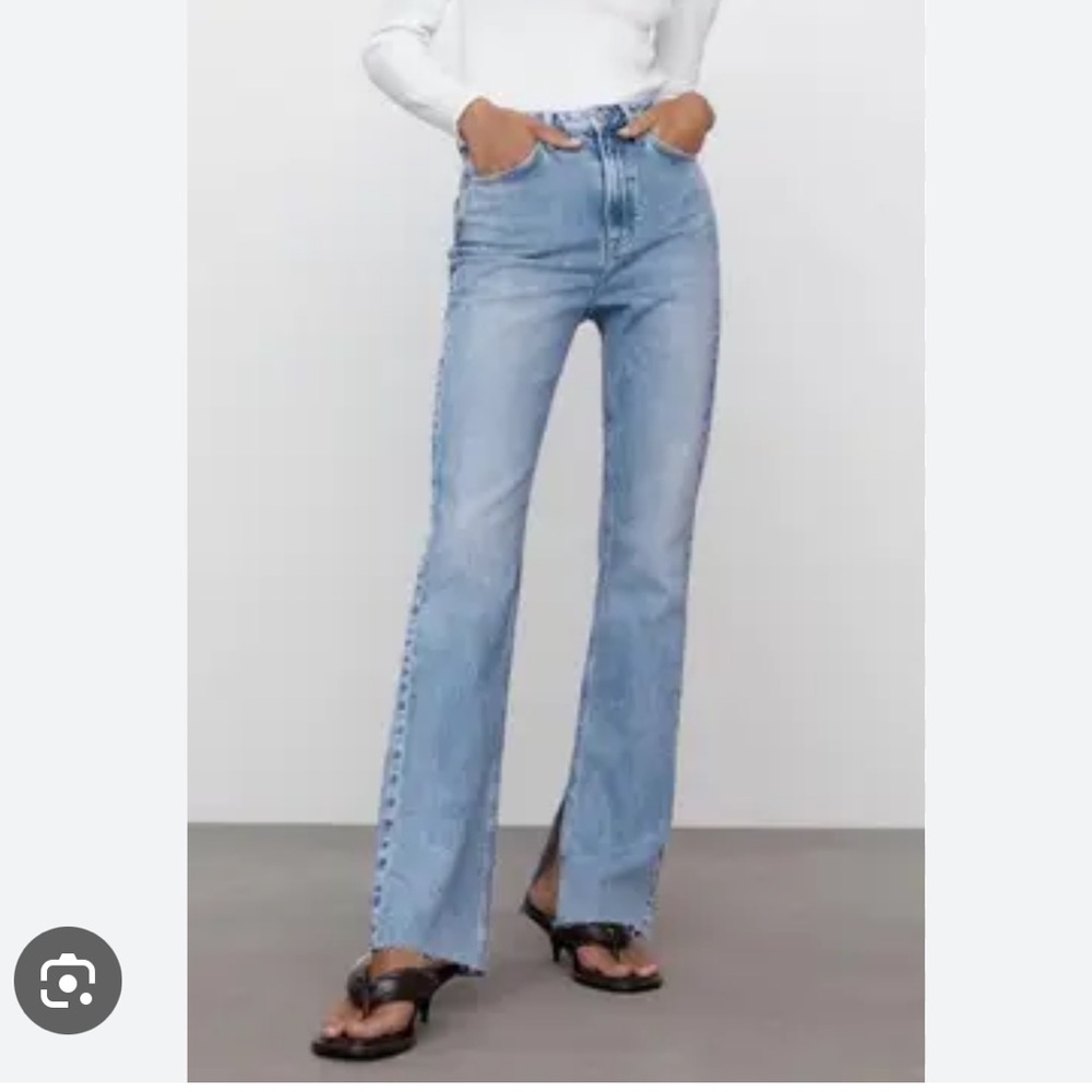 Classic Light Blue Women's Jeans
